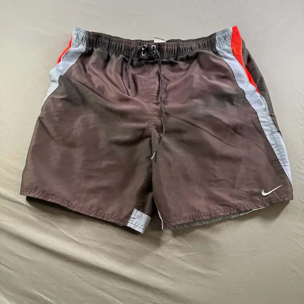 Nike Men's Swim Trunks Board Shorts Black with Grey and Red Accents Size XL